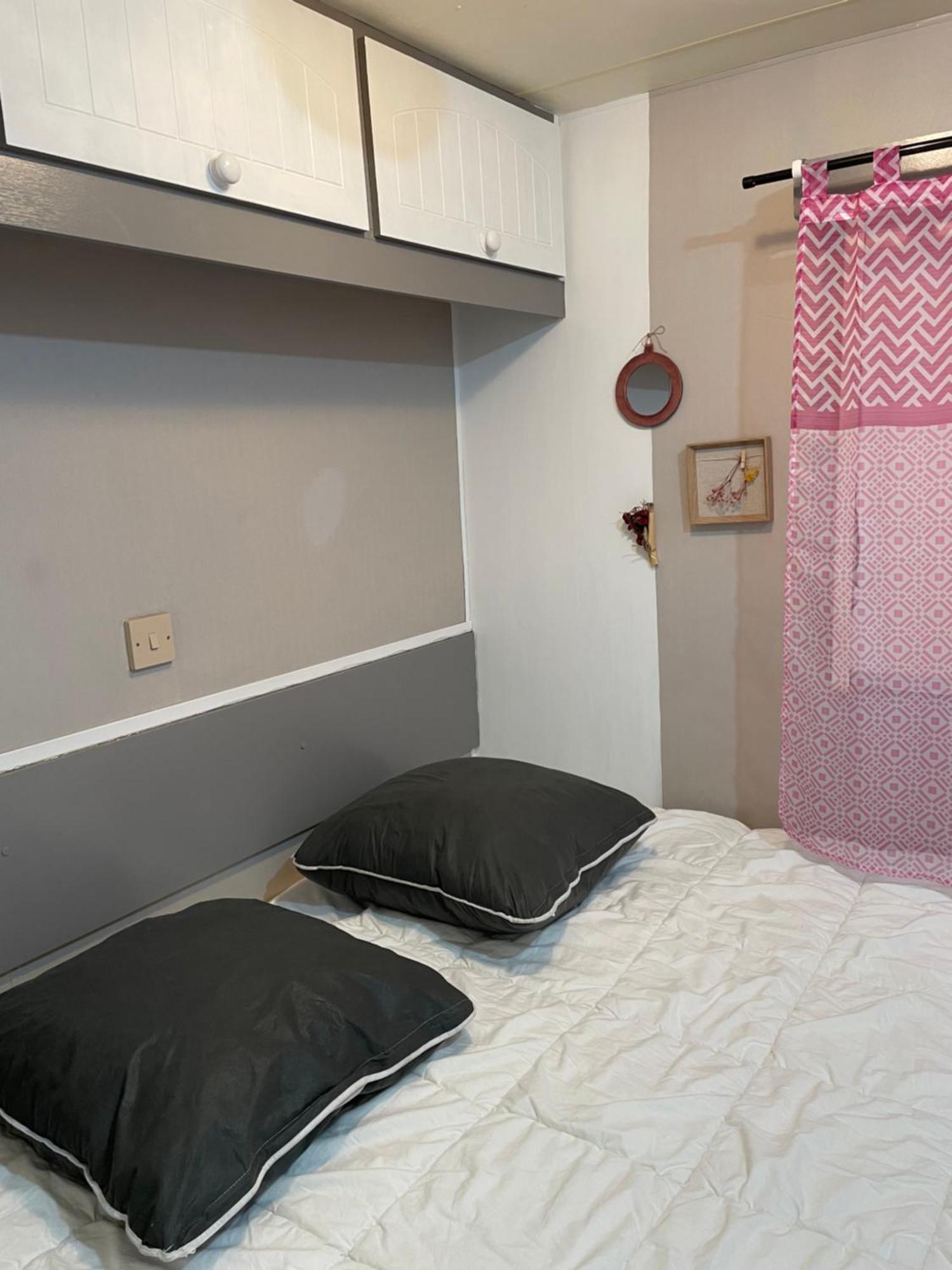 Camping Oasis Village Puget-sur Argens Kültér fotó